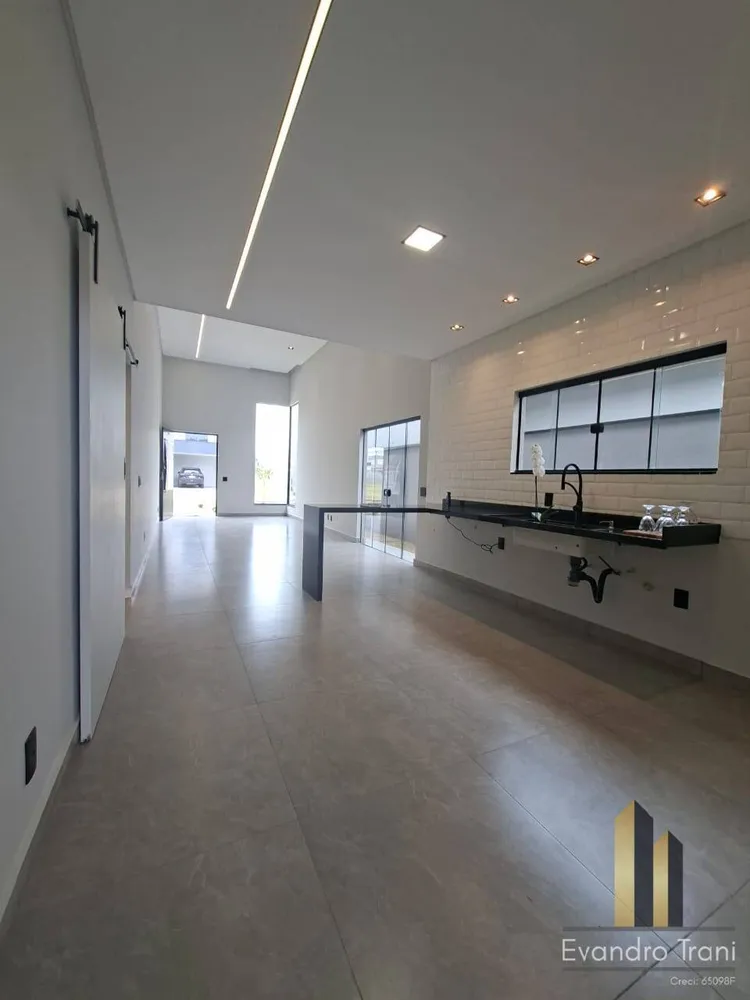 Casa, 3 quartos, 250 m² - Foto 8