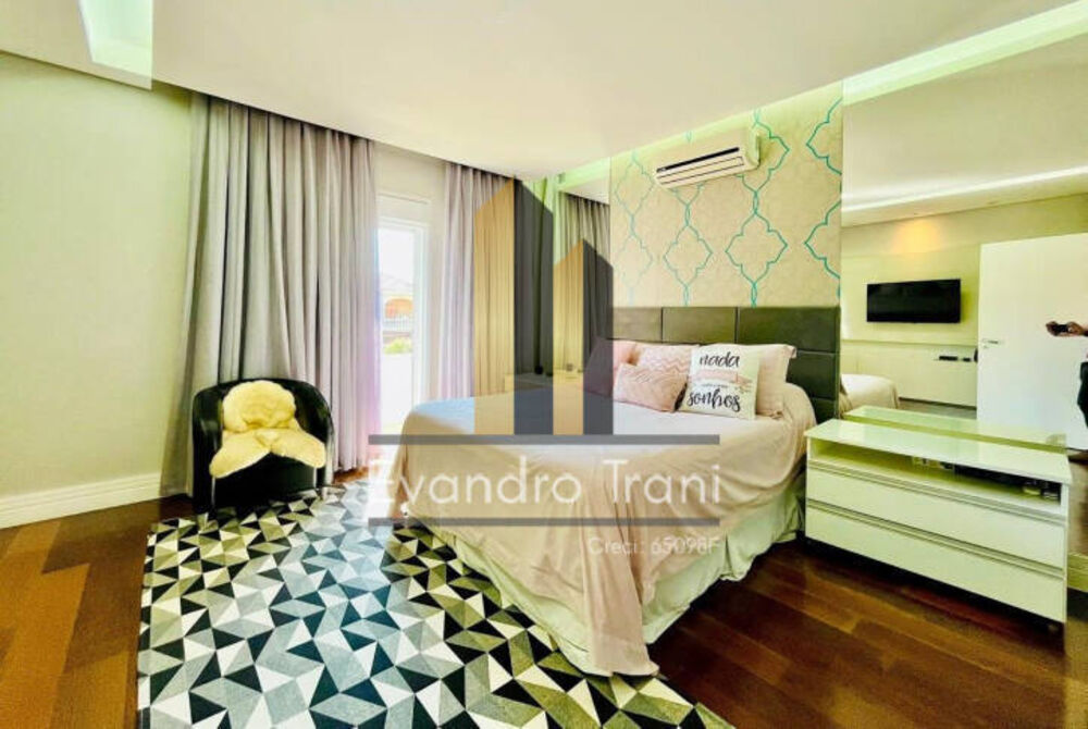 Casa, 4 quartos, 350 m² - Foto 9