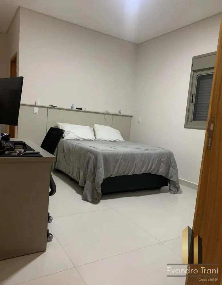 Casa, 3 quartos, 250 m² - Foto 10