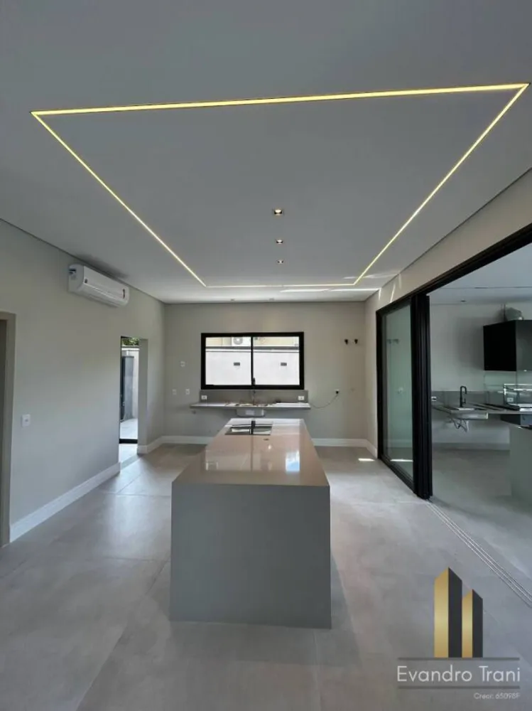 Casa, 4 quartos, 630 m² - Foto 1