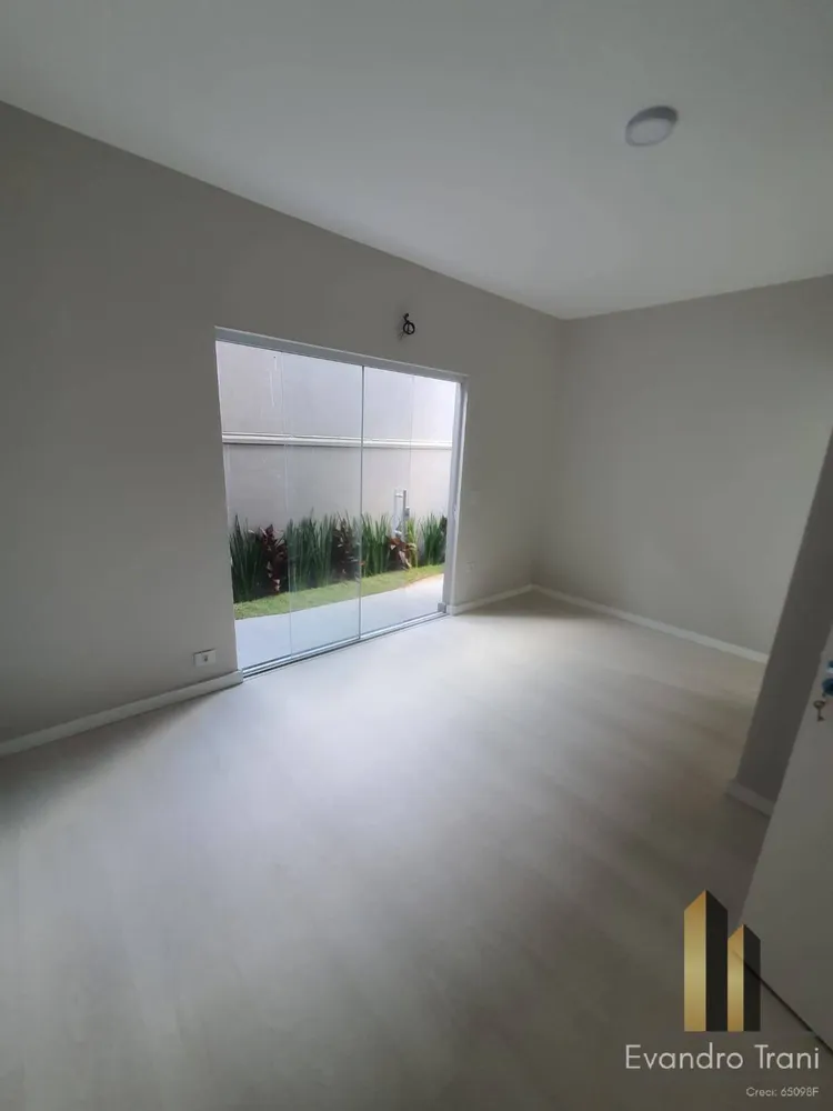 Casa, 3 quartos, 225 m² - Foto 4