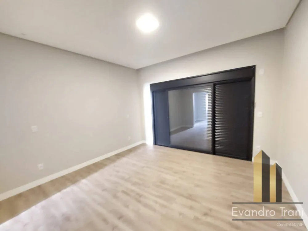 Casa, 3 quartos, 265 m² - Foto 12