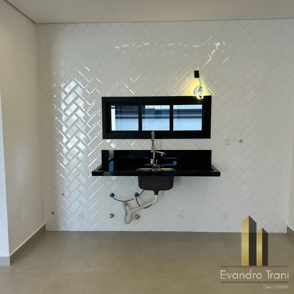 Casa, 3 quartos, 250 m² - Foto 1