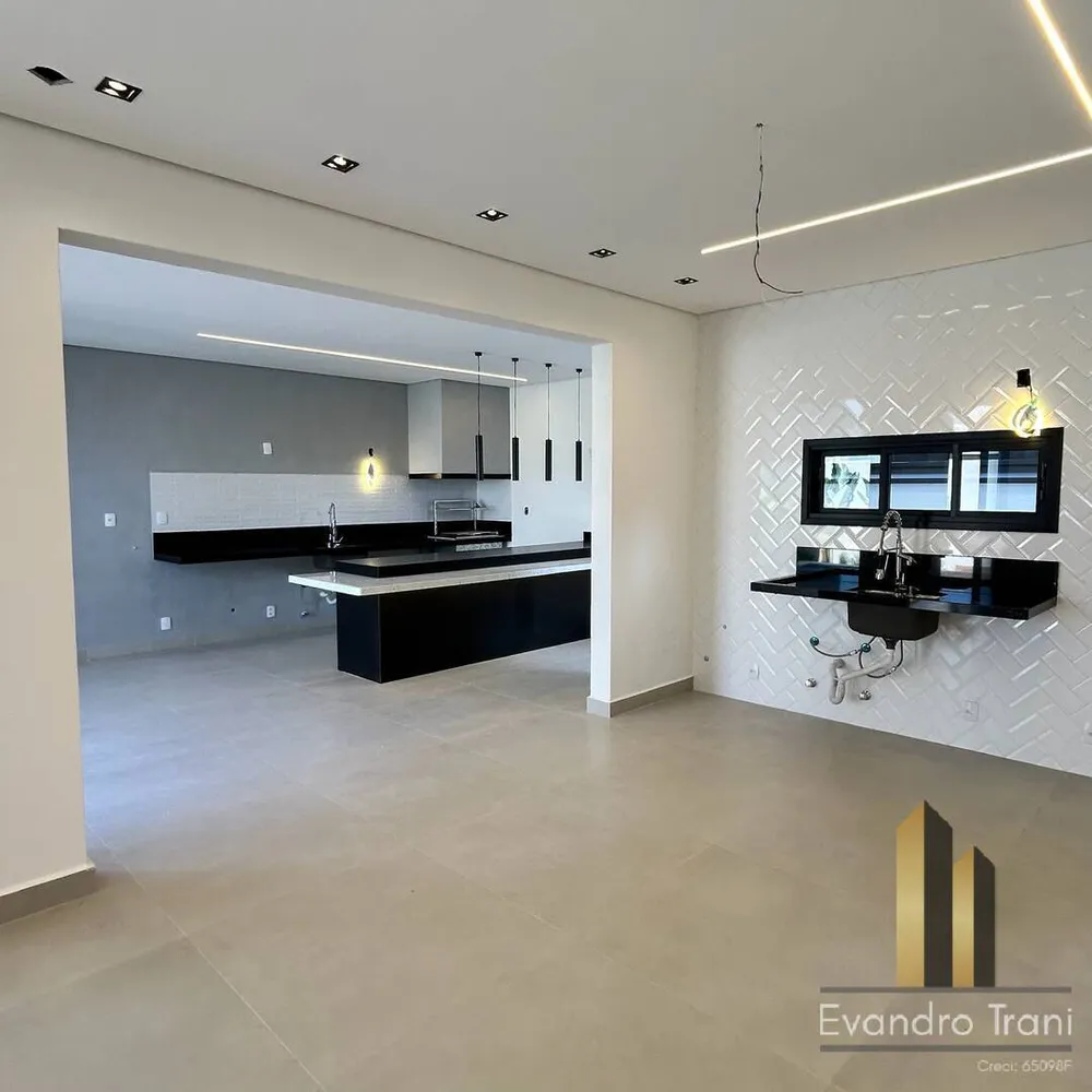 Casa, 3 quartos, 250 m² - Foto 9