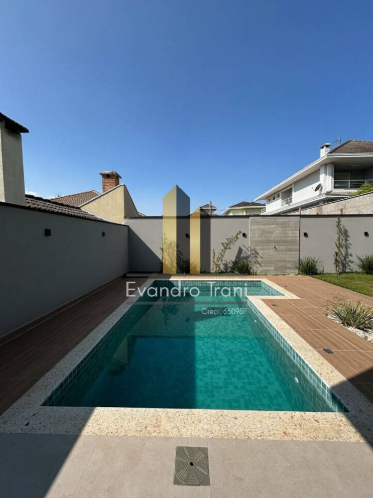 Casa, 4 quartos, 349 m² - Foto 1
