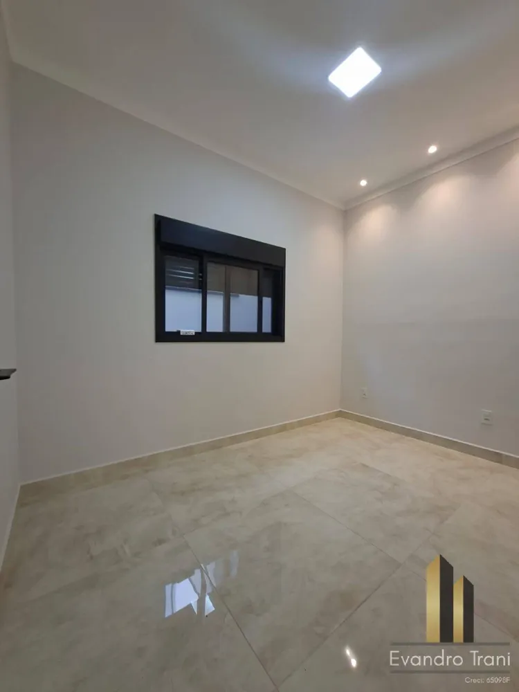Casa, 3 quartos, 250 m² - Foto 12