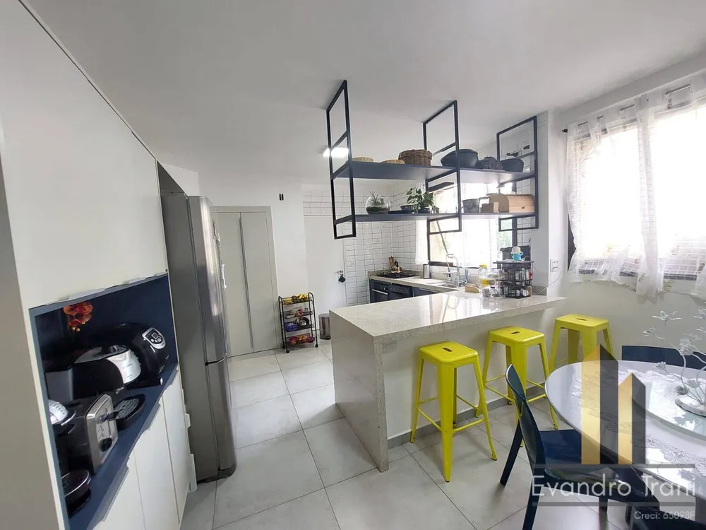 Apartamento, 4 quartos, 200 m² - Foto 1