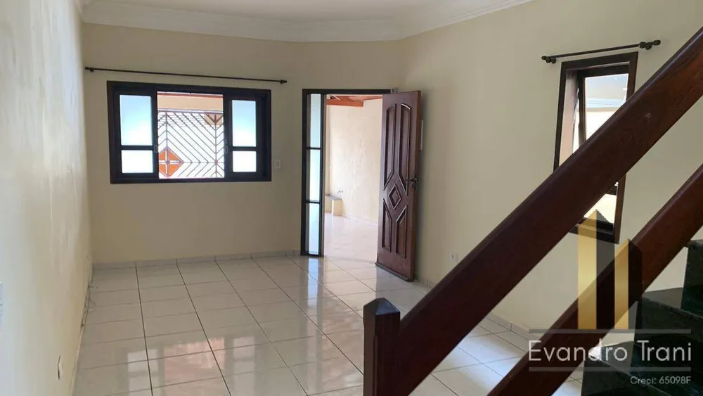 Casa, 3 quartos, 154 m² - Foto 3