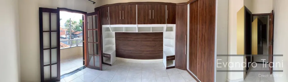 Casa, 3 quartos, 154 m² - Foto 1