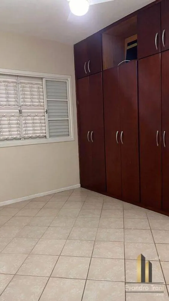 Casa, 3 quartos, 250 m² - Foto 10