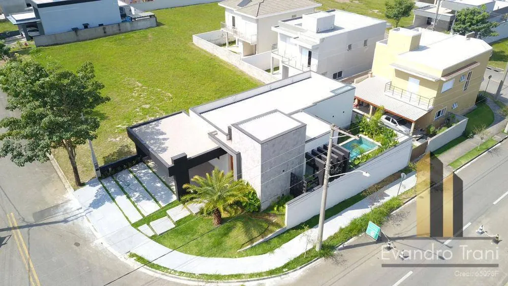 Casa, 3 quartos, 312 m² - Foto 4