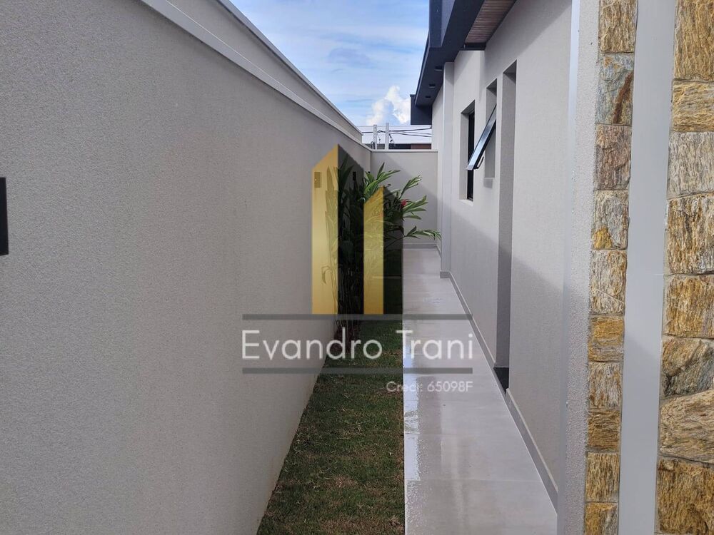 Casa, 4 quartos, 263 m² - Foto 3