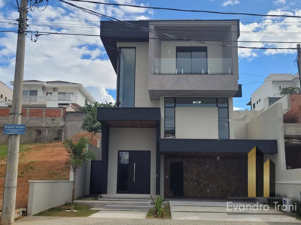 Casa, 4 quartos, 263 m² - Foto 1