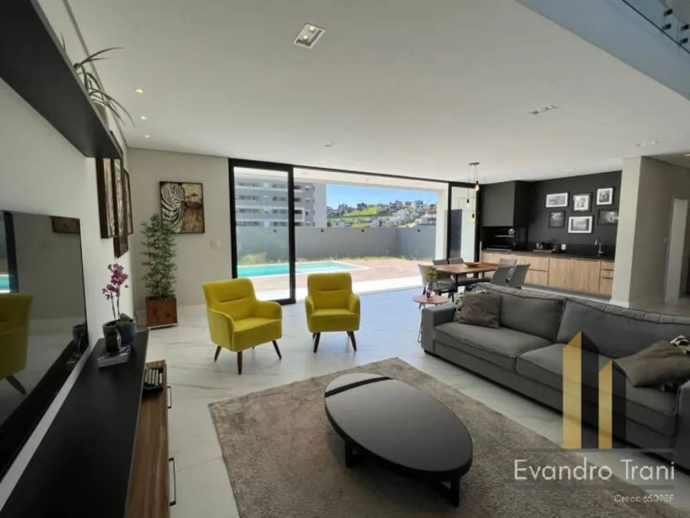 Casa, 4 quartos, 293 m² - Foto 1