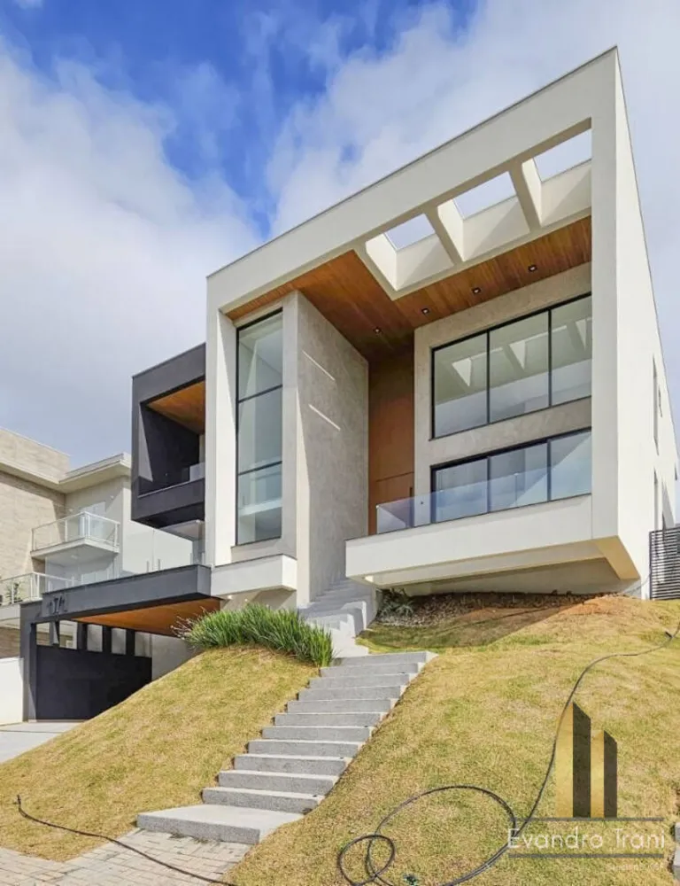 Casa, 4 quartos, 450 m² - Foto 1