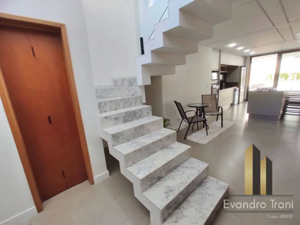 Casa, 3 quartos, 230 m² - Foto 9
