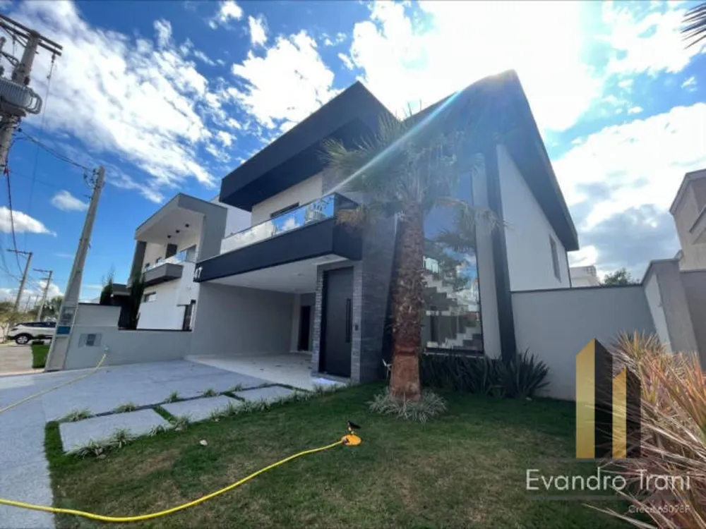 Casa, 3 quartos, 245 m² - Foto 2