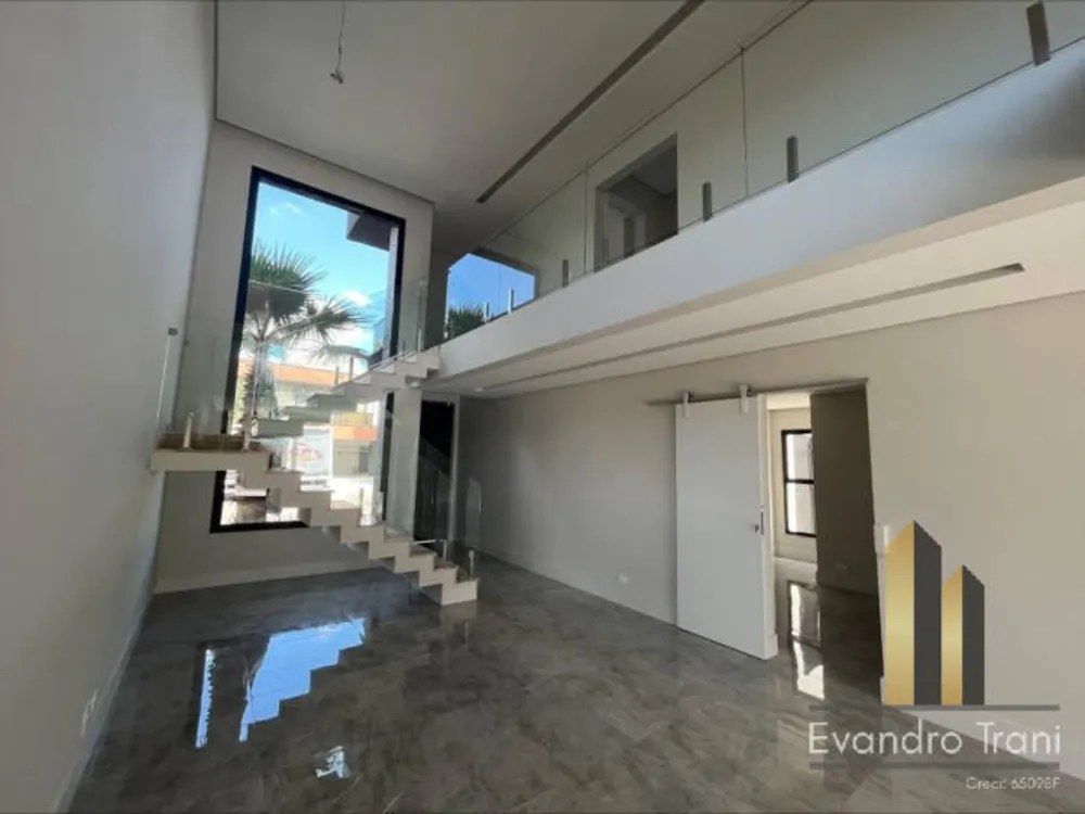 Casa, 3 quartos, 245 m² - Foto 3