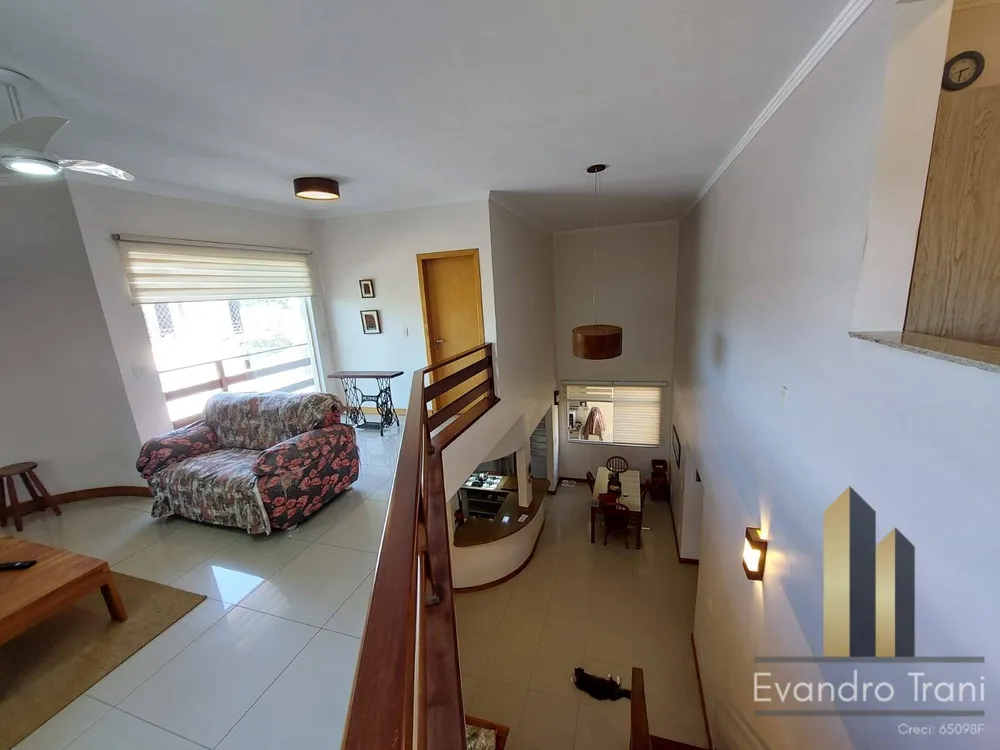 Casa, 4 quartos, 256 m² - Foto 10