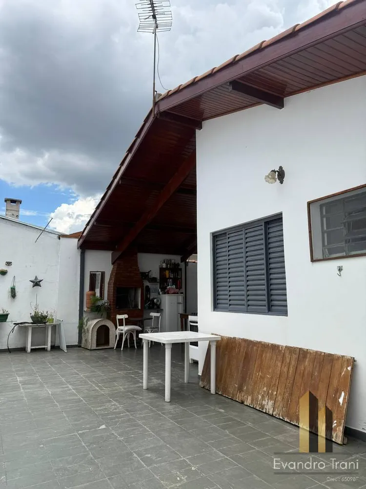 Casa, 3 quartos, 250 m² - Foto 14
