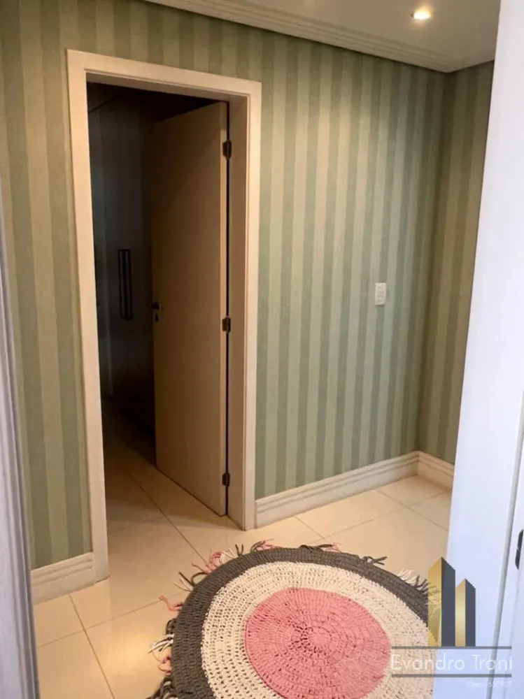 Apartamento, 3 quartos, 194 m² - Foto 9