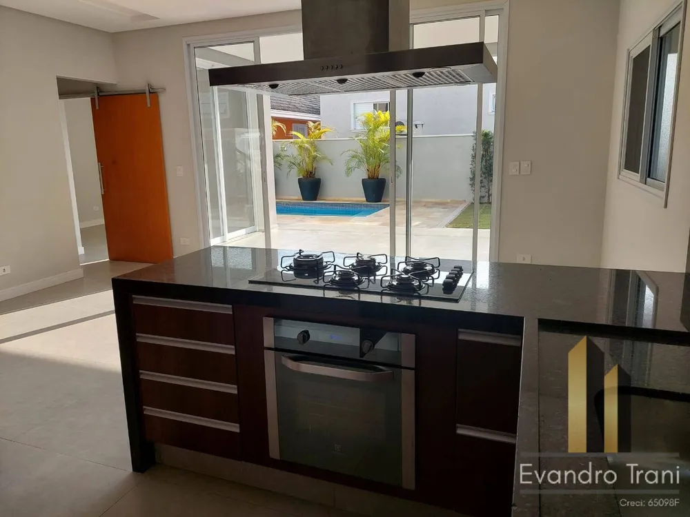 Casa, 5 quartos, 233 m² - Foto 2
