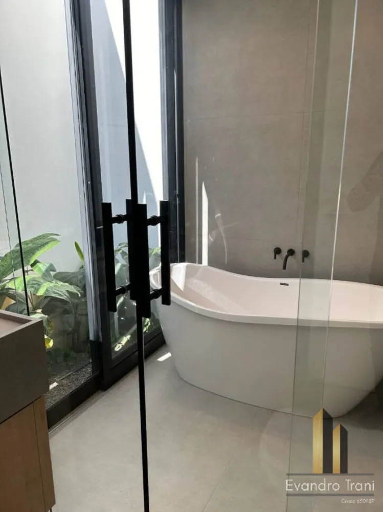 Casa, 3 quartos, 239 m² - Foto 4