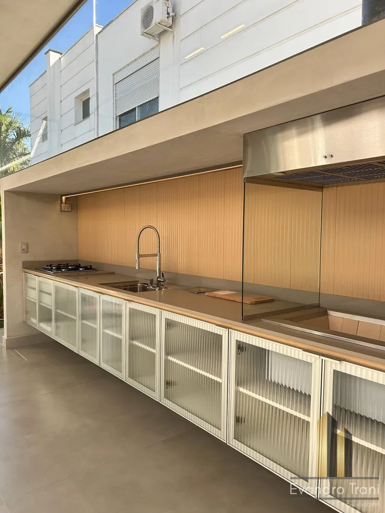 Casa, 3 quartos, 300 m² - Foto 6