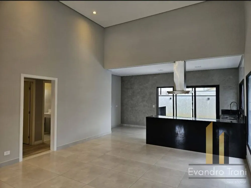 Casa, 3 quartos, 300 m² - Foto 1