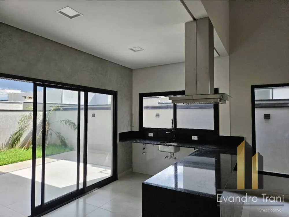 Casa, 3 quartos, 300 m² - Foto 9