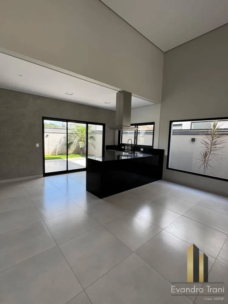 Casa, 3 quartos, 300 m² - Foto 10