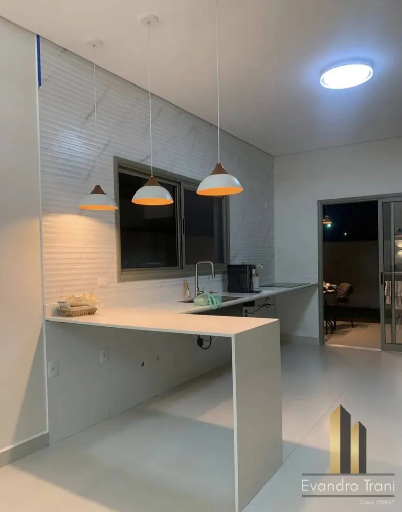 Casa, 3 quartos, 250 m² - Foto 10