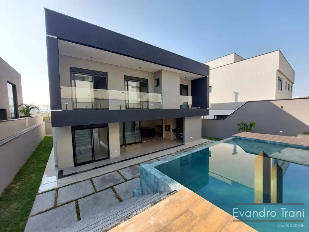 Casa, 4 quartos, 325 m² - Foto 1