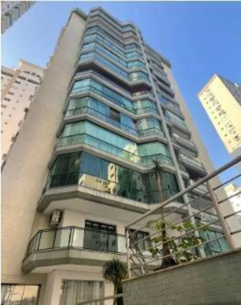 Apartamento, 3 quartos, 158 m² - Foto 1