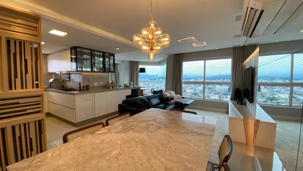 Apartamento, 3 quartos, 136 m² - Foto 2