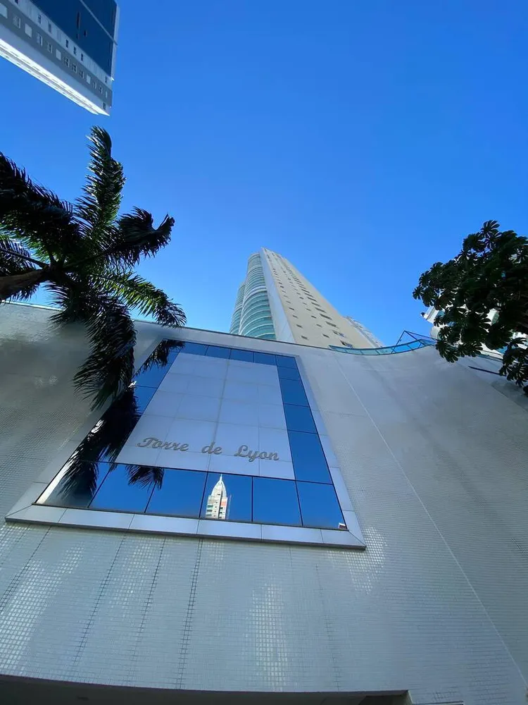 Apartamento, 3 quartos, 139 m² - Foto 1