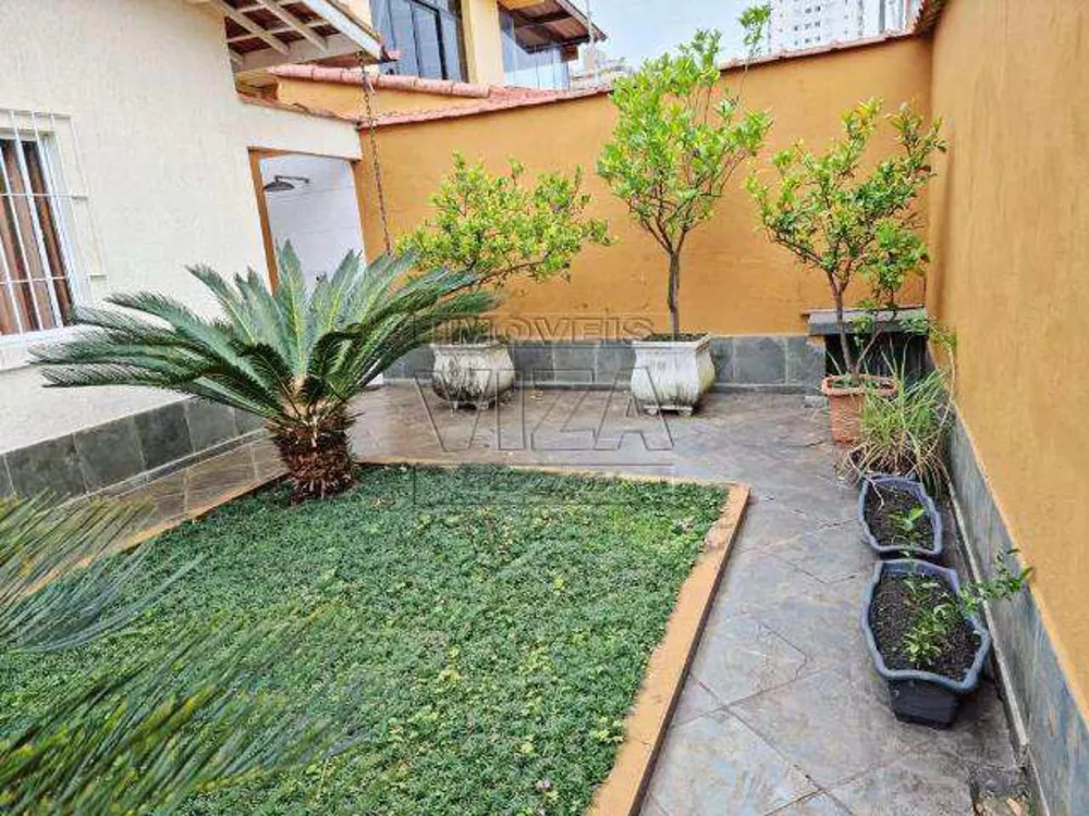 Casa à venda com 3 quartos, 288m² - Foto 2