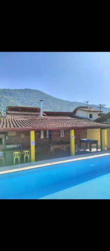 Casa, 4 quartos, 326 m² - Foto 1