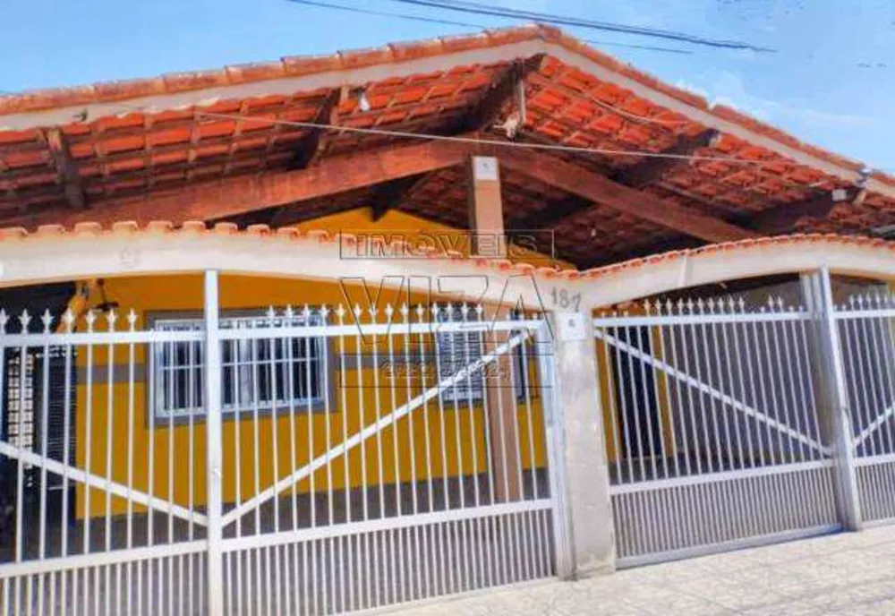 Casa, 4 quartos, 326 m² - Foto 1