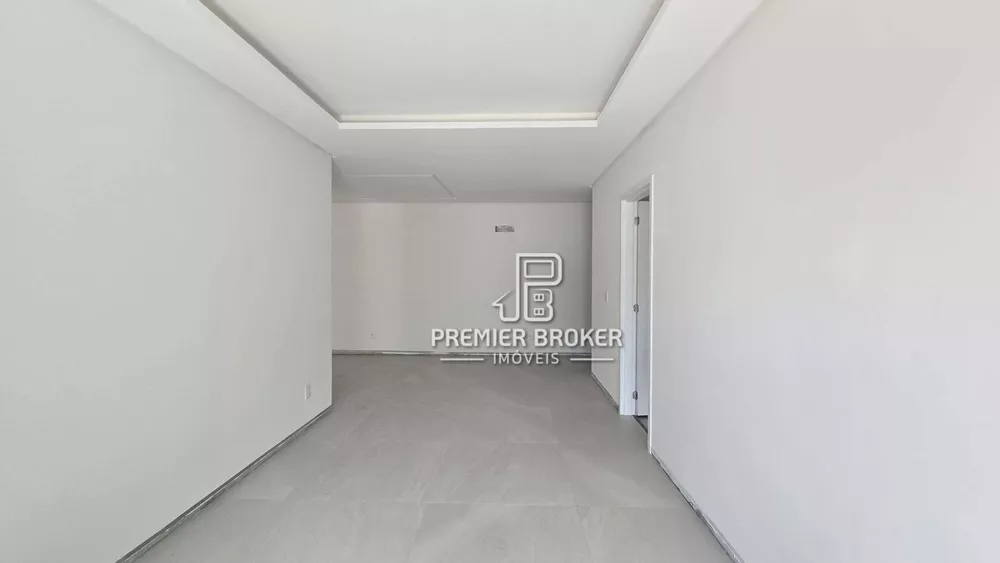 Apartamento à venda com 3 quartos, 128m² - Foto 3