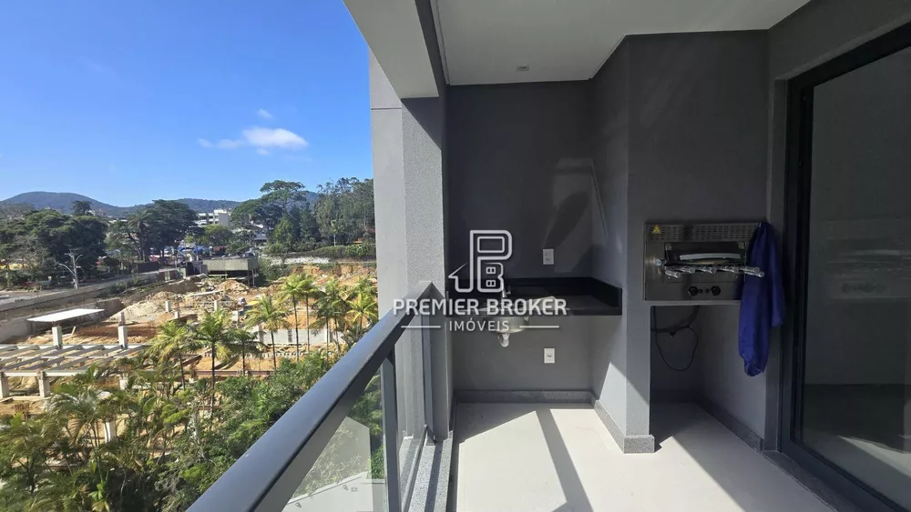 Apartamento à venda com 3 quartos, 128m² - Foto 1