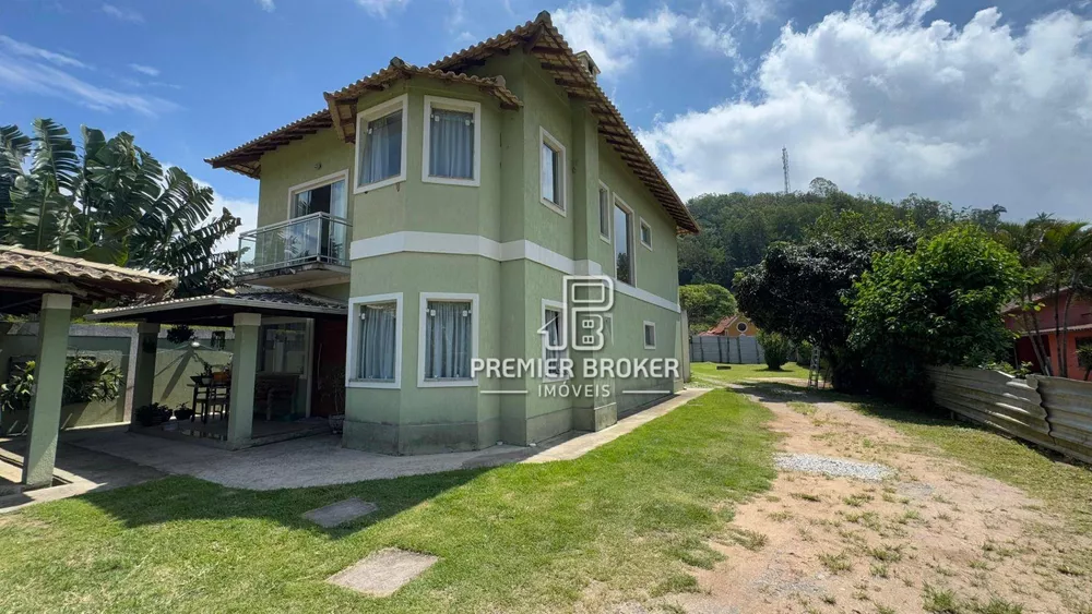Casa, 3 quartos, 220 m² - Foto 1