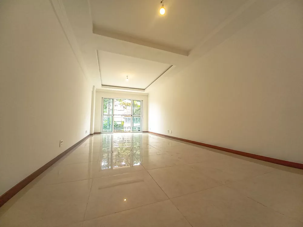 Apartamento, 3 quartos, 112 m² - Foto 2