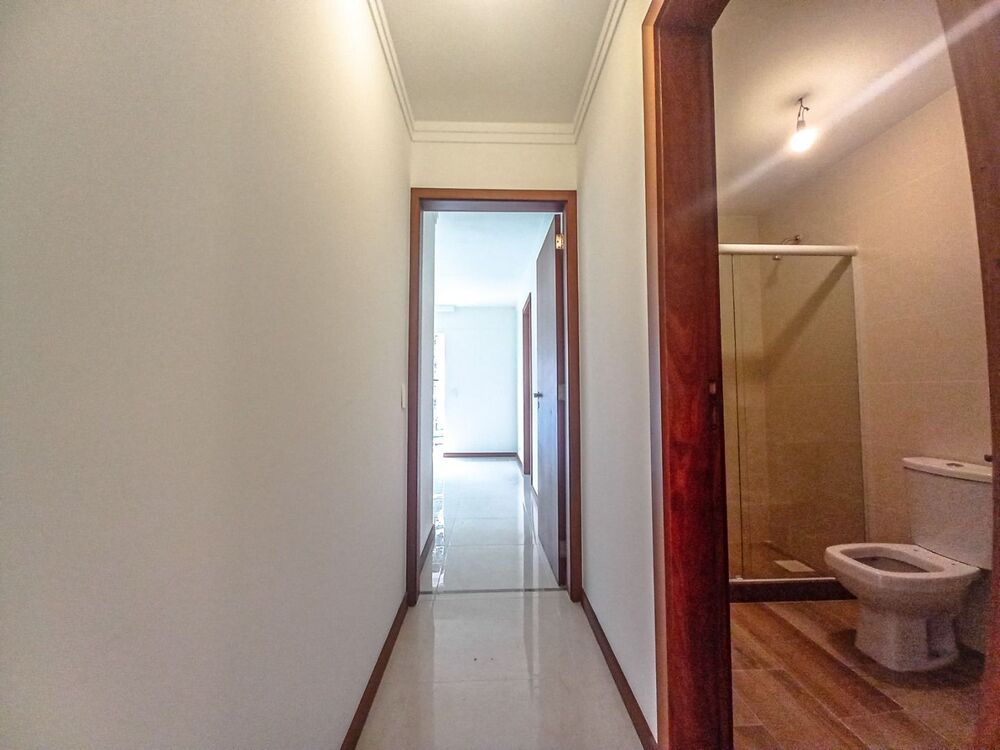 Apartamento à venda com 3 quartos, 112m² - Foto 4