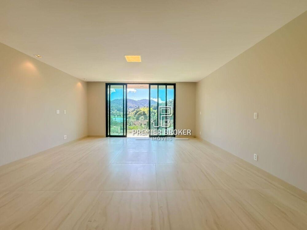 Casa de Condomínio à venda com 5 quartos, 500m² - Foto 4