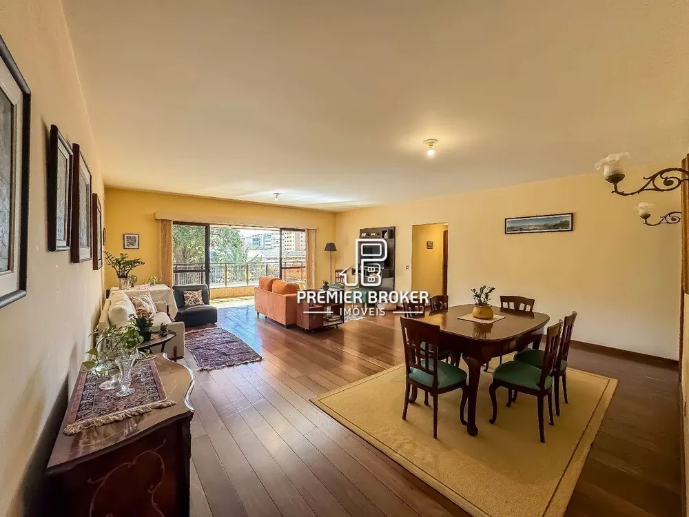 Apartamento, 4 quartos, 210 m² - Foto 1