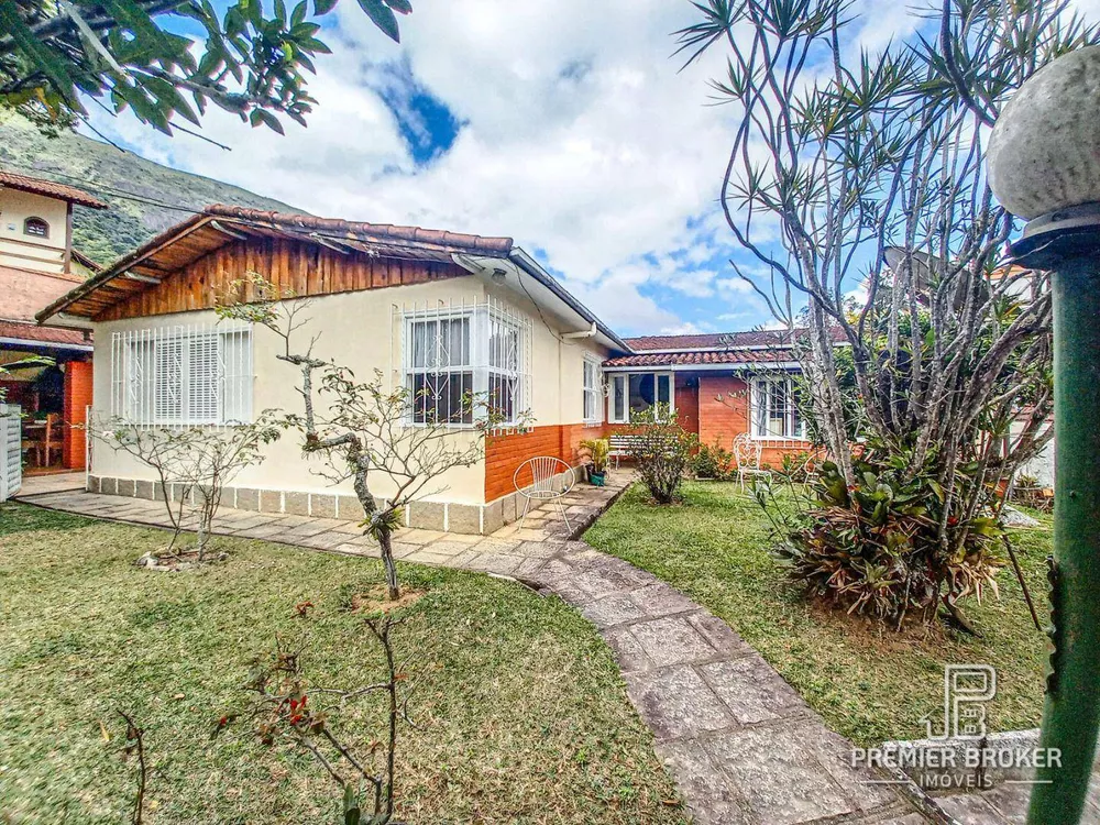 Casa, 3 quartos, 185 m² - Foto 1