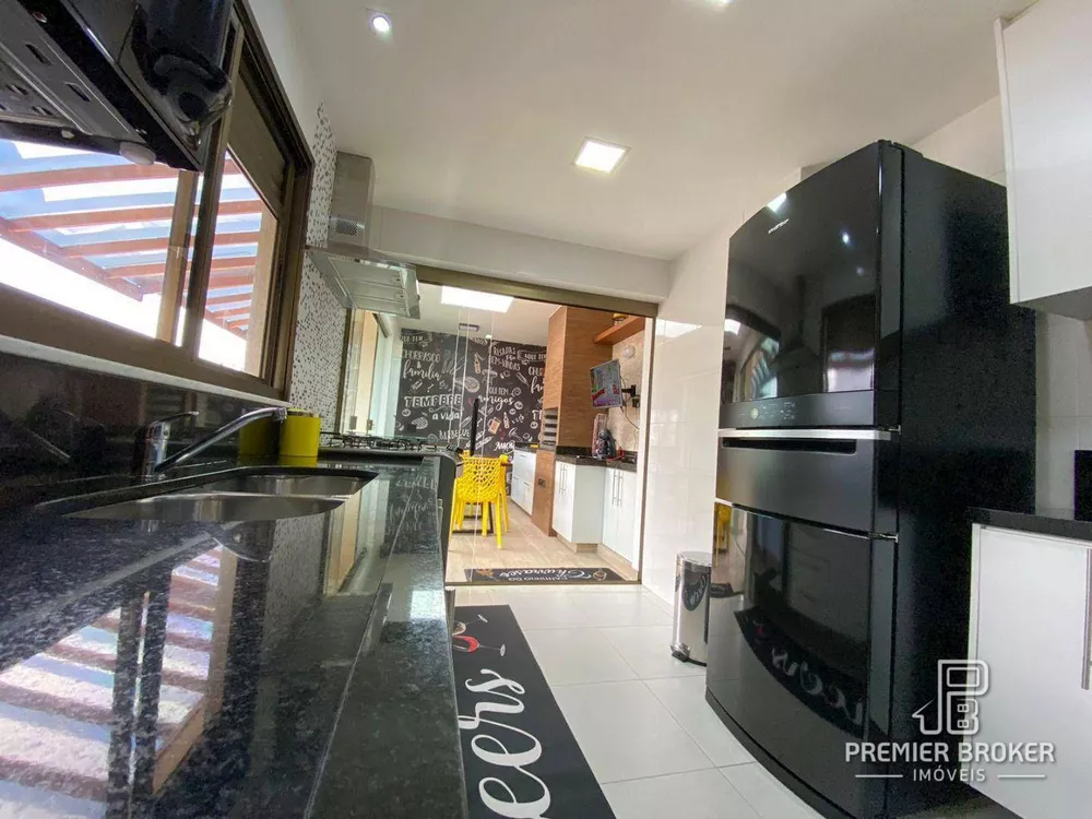 Cobertura, 3 quartos, 214 m² - Foto 7