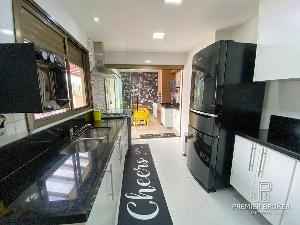 Cobertura, 3 quartos, 214 m² - Foto 6