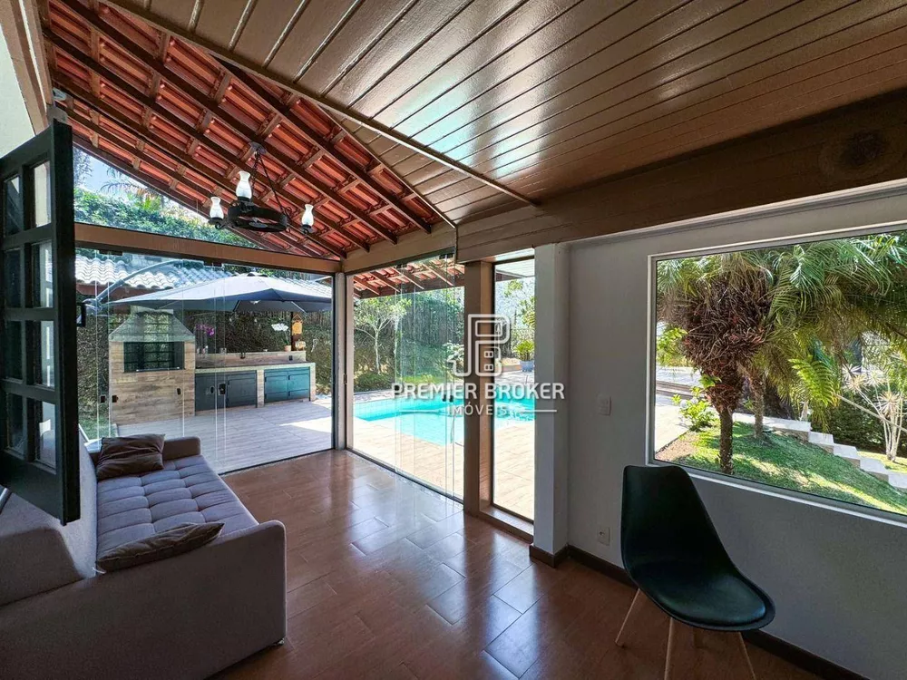 Casa, 4 quartos, 235 m² - Foto 13